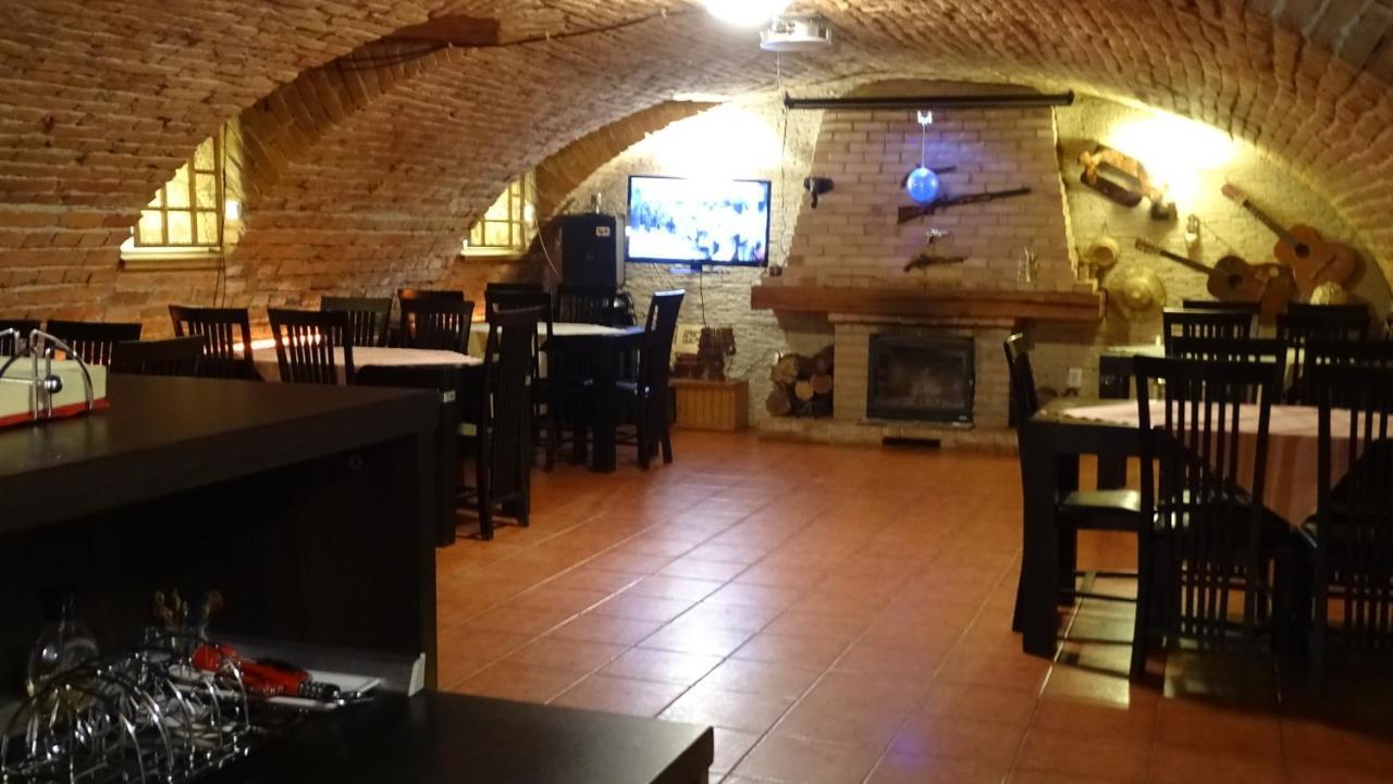 Casa Elysee Otel Deva Dış mekan fotoğraf