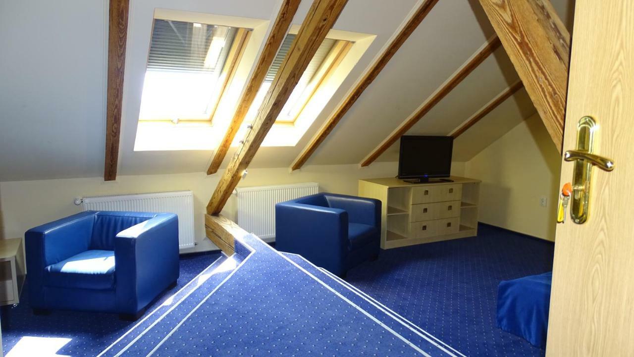 Casa Elysee Otel Deva Dış mekan fotoğraf